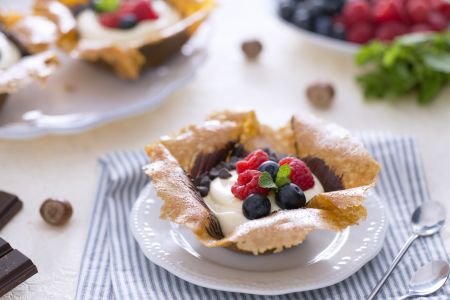 Hazelnut Crunch Basket