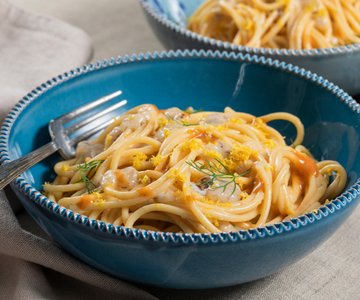 Spaghetti with Sea Urchins and Marinated Mantis Shrimp