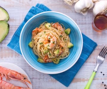 Spaghettini with Avocado and Shrimp