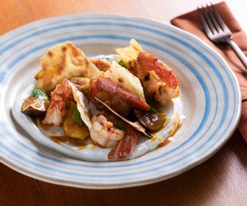 Sauteed Prawns with Figs and Mint