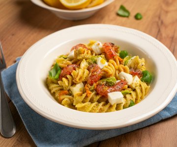 Pasta with zucchini pesto, shrimp, and mozzarella