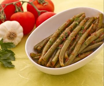 Green beans Pugliese style