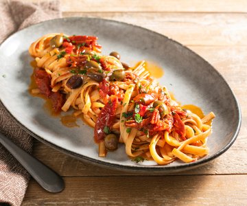 Pasta with Sun-Dried Tomatoes