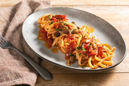 Pasta with Sun-Dried Tomatoes