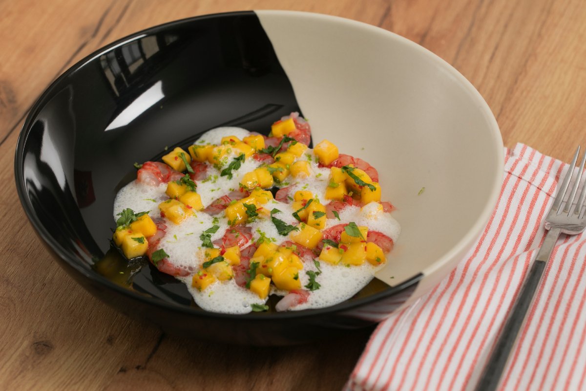 Shrimp Tartare with Coconut Milk and Mango