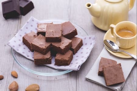 Chocolate slices with almond aroma