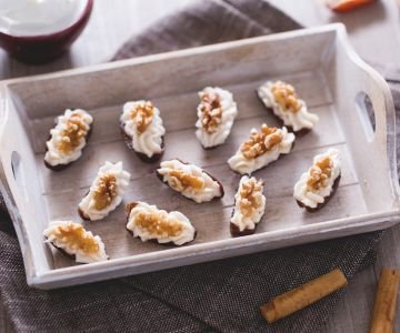 Dates filled with mascarpone and walnuts