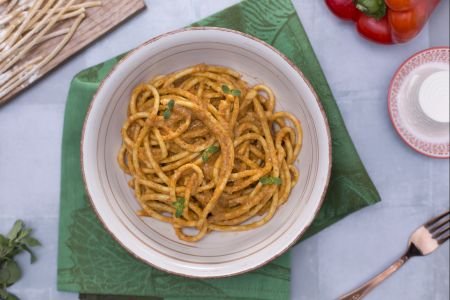 Bigoli in red pepper sauce