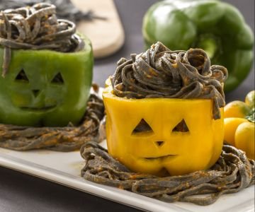 Haunted tagliolini in the pepper