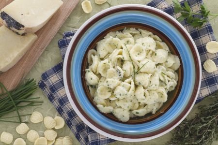 Orecchiette with aromatic herbs