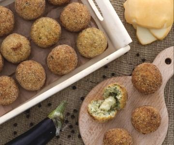 Eggplant balls with scamorza heart