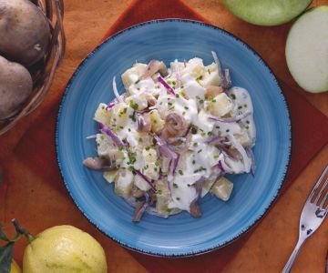 Smoked herring salad