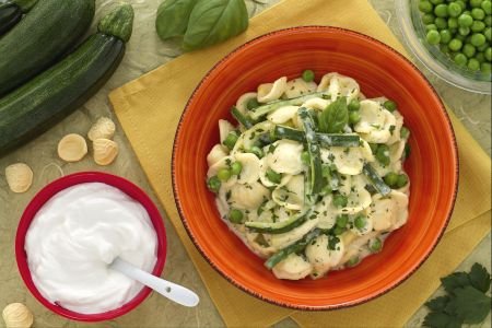 Orecchiette with yogurt and zucchini