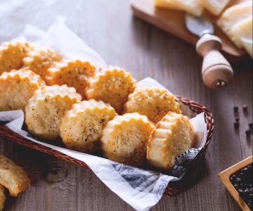 Biscuits with Parmesan and Pecorino