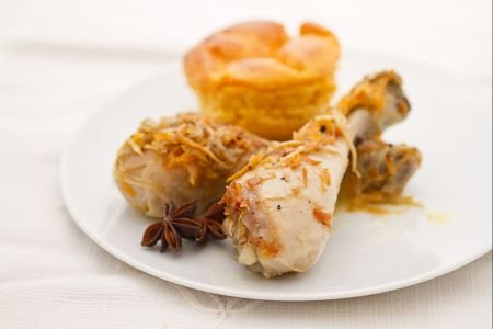 Chicken with 4 flavors and carrot flan