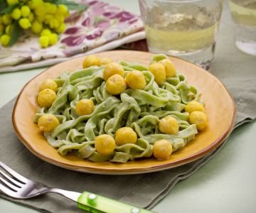Mimosa tagliatelle