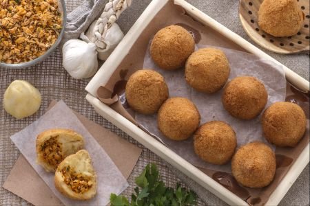Coxinha (Brazilian arancini)