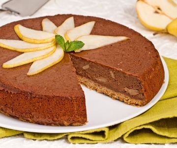 Chocolate and Pear Cheesecake