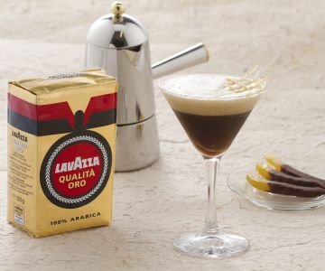 Shaken Coffee with Lemon