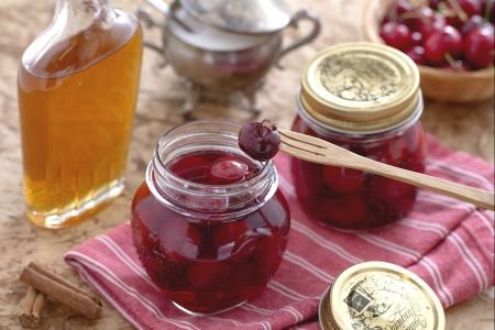 Cherries in syrup with Port and cinnamon