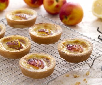 Peach and cream tartlets
