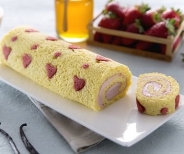 Vanilla and Strawberry Roll