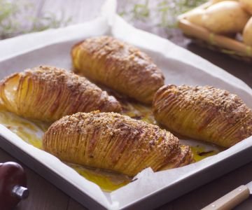 Hasselback potatoes