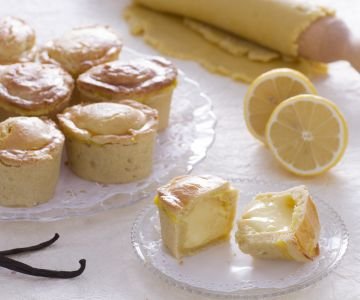 Ricotta and lemon cream pasticciotti