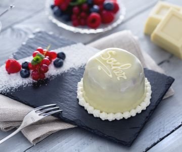 Mini white almond sacher