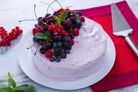 Summer birthday cake