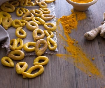 Ginger and Turmeric Taralli