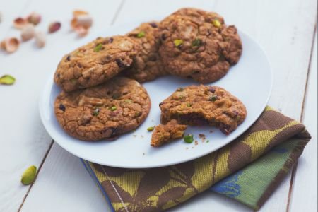 Blueberry and Pistachio Cookies