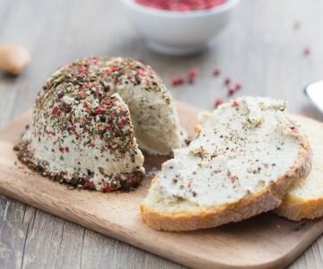 Vegan Spreadable Cheese