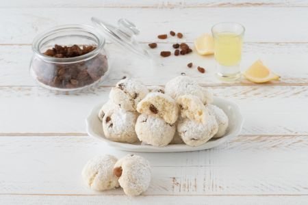 Limoncello and Raisin Cookies
