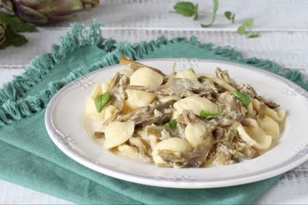 Orecchiette with artichokes