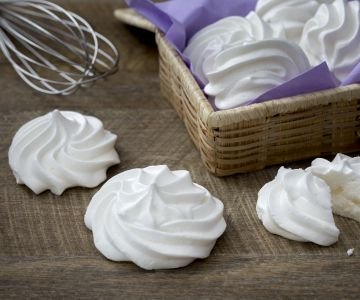 Vegan meringues