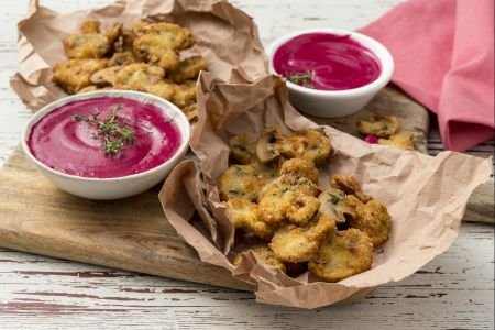 Fried mushrooms with beetroot mayonnaise