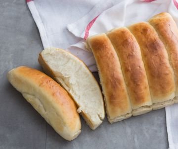 New England hot dog buns