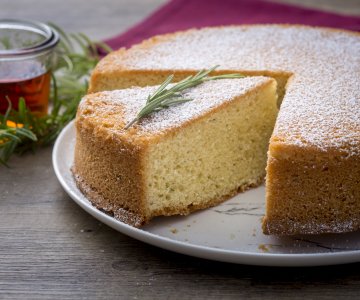 Rum and Rosemary Cake