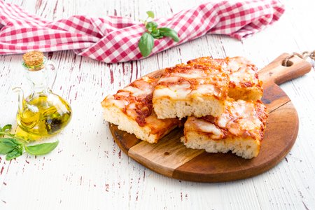 Gluten-free sheet pan pizza