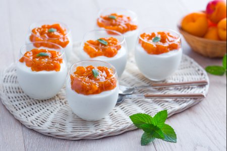 Yogurt and Apricot Mousse