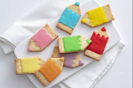 Pencil-shaped cookies