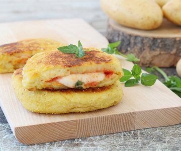 Potato Toast Pizzaiola Style