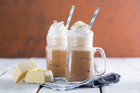 Easy-to-make white chocolate fondant