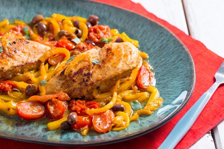 Chicken breast with peppers and olives