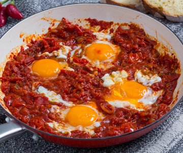 Eggs with ’nduja