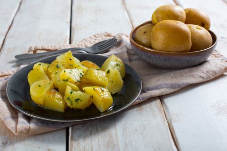 Potatoes in Pressure Cooker