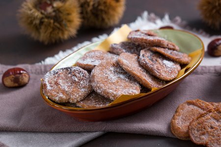 Tuscan chestnut fritters