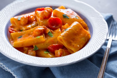 Paccheri with provola and shrimp