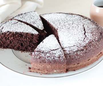 Water and Cocoa Cake